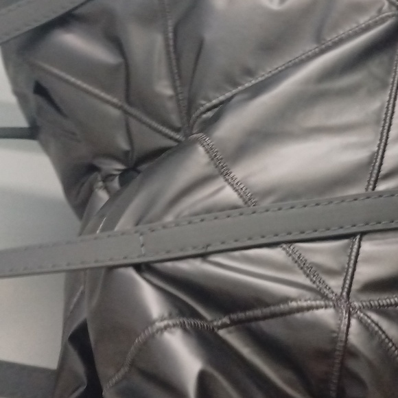 New silver grey quilted bag - Picture 4 of 4